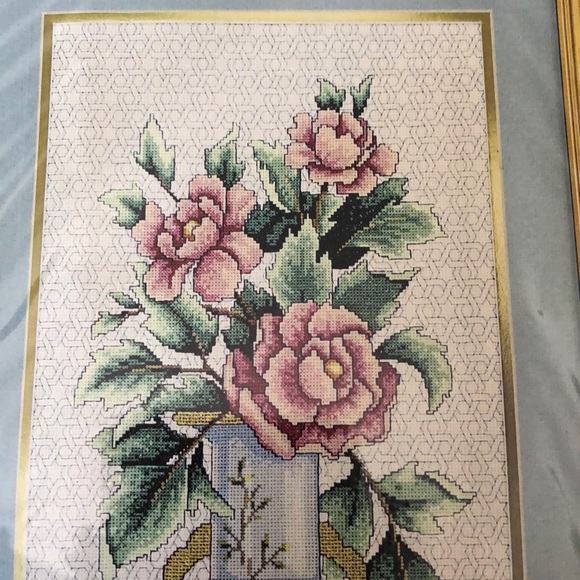 Elsa Williams Counted Cross Stitch Kit - Picture 4 of 5